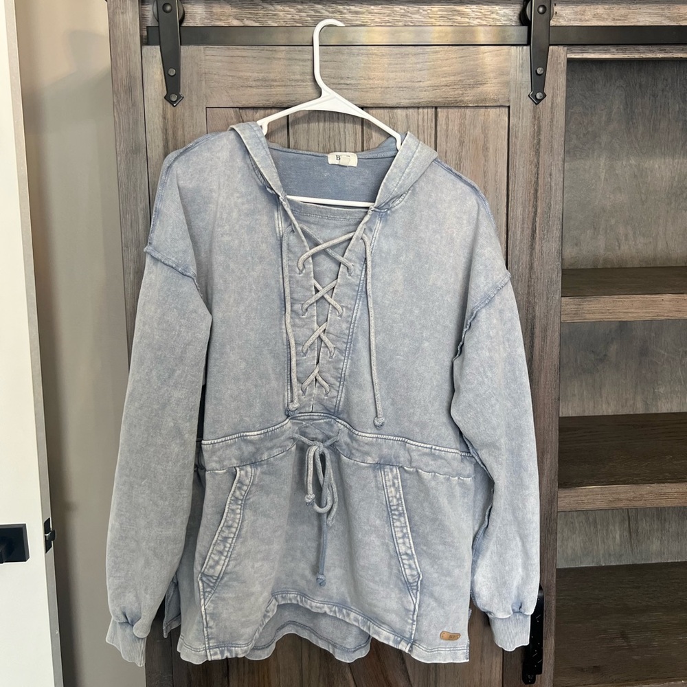 Buckle hoodie